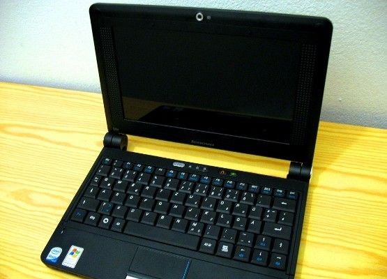如何从USB驱动器在上网本上安装Windows 7