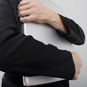 如何准备笔记本电脑以防盗案