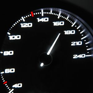 使用进程优先级器提高应用程序的速度[Windows]