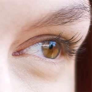 在Photoshop中使用眼部操纵效果的3种技术