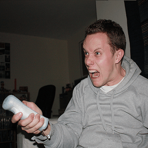 保证有8部“愤怒退出”视频会让您笑[MUO Gaming]