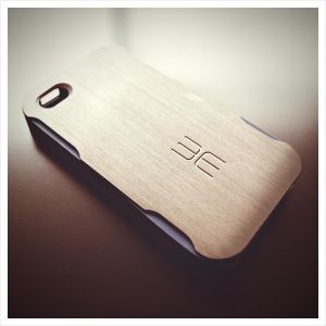 适用于iPhone 4 / 4S的Edge Design Alfa评论和赠品