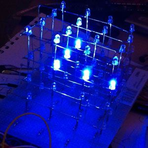如何制作看起来像未来的脉动Arduino LED立方体