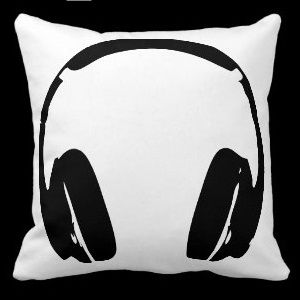 5种价格低于50美元的优质耳机