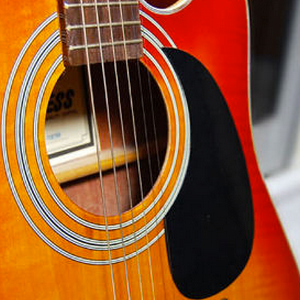 不记得歌曲里的话了吗？查看这5个网站