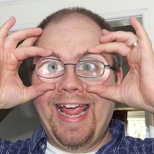 使用Giphy(专用于动画图像的搜索引擎)在网络上找到最佳的GIF