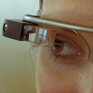 Raspberry Pi项目：具有夜视功能的汽车，类似Google Glass的翻译等