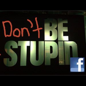 我该如何修复我的Facebook页面,使其看起来不那么愚蠢?