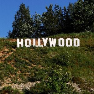 5种无需Facebook向您收费即可联系名人的方法