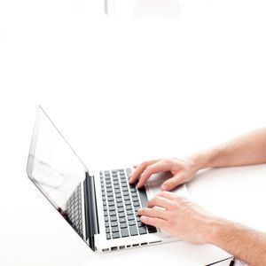 使撰写论文更容易– 4个网站可帮助您引用来源