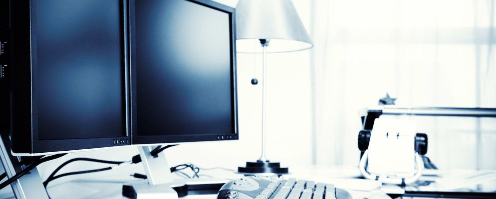 最终获得带有实际多台显示器的两个功能桌面