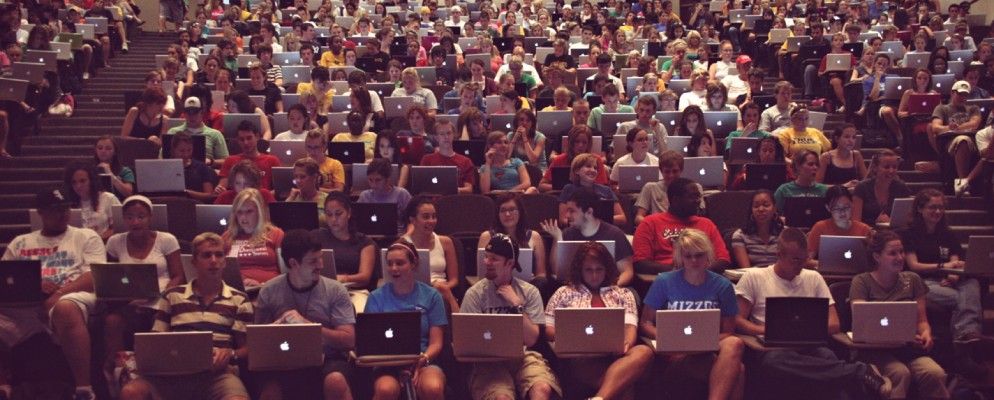 不到$ 1000美元,您就可以轻松购得所有返校装备