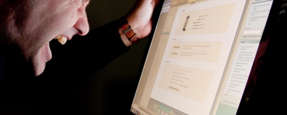 救命!我的DVD卡在托盘中!