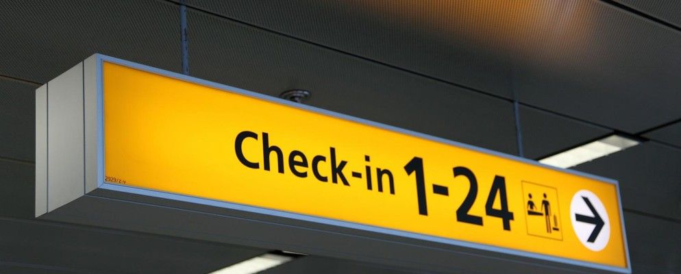 在您使用Google街景视图之前，先预览国际机场和火车站