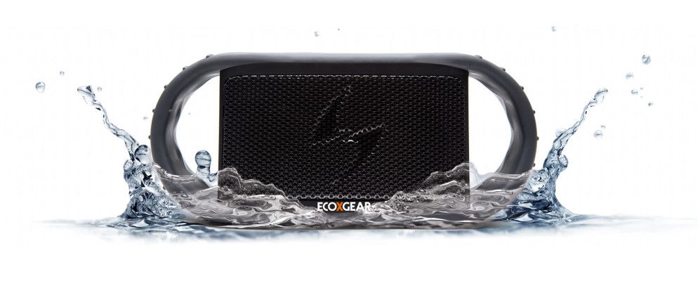 7个坚固耐用的蓝牙扬声器带您下一次户外探险