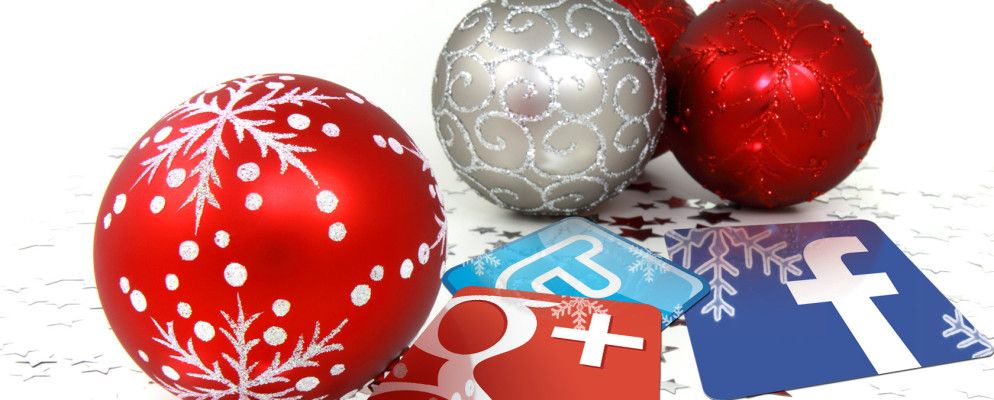 使用这些节日封面准备假期的社交帐户