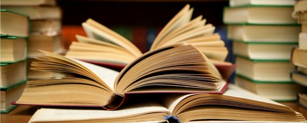 通过使用BookRenter租借,在本学期节省教科书上的钱