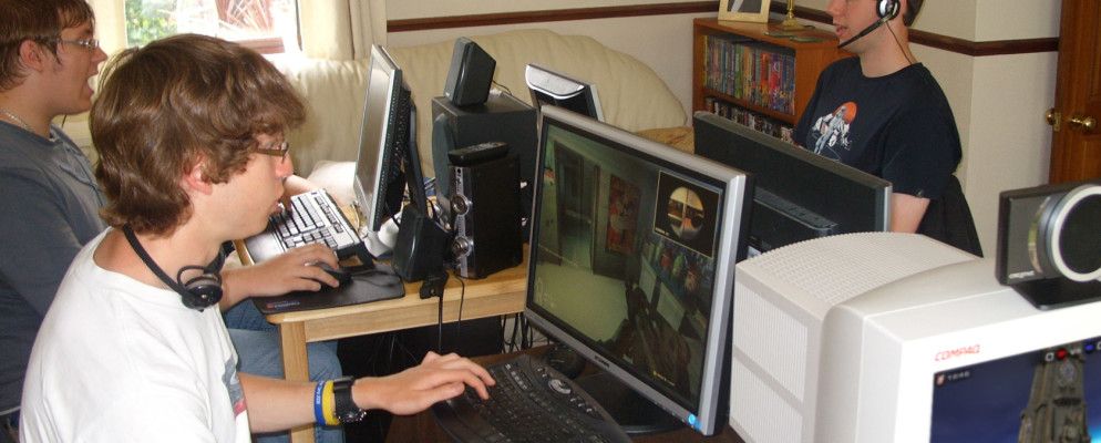 计划一个局域网派对？这些经典游戏将不断发展