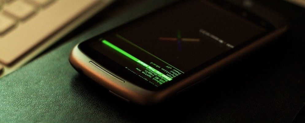 如何欺骗应用程序,使您认为自己的Android不扎根