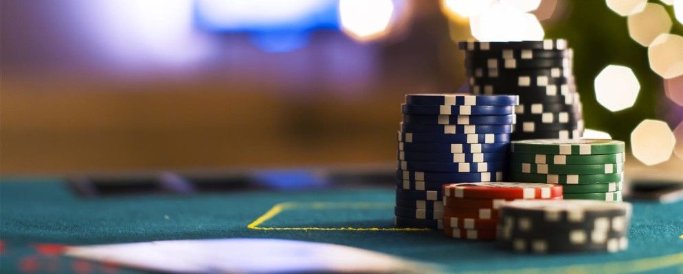 扑克游戏可以帮助您训练成真吗？