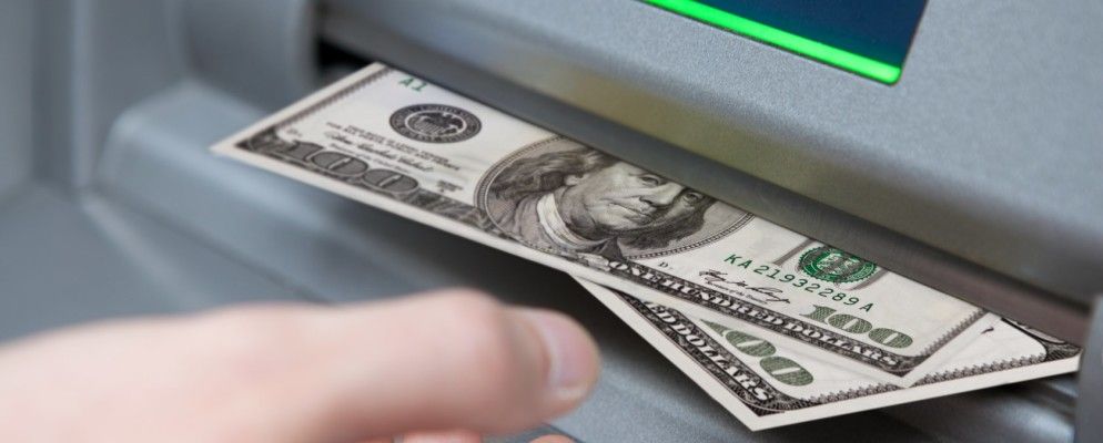 骗子如何使用自动柜员机清理您