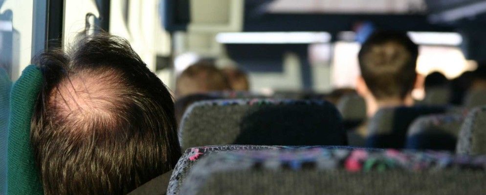 困在公共汽车上？ Google现在通过警报唤醒您