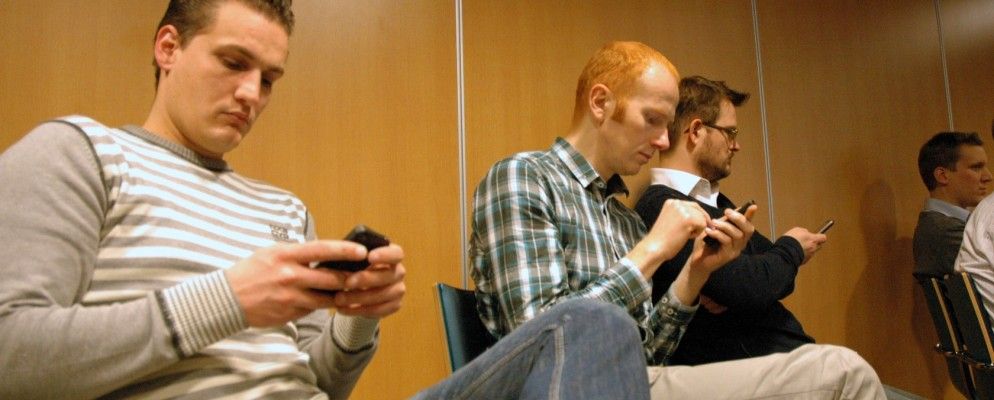 苹果在监视您，Facebook推出Pocket Rival，还有更多…[科技新闻摘要]