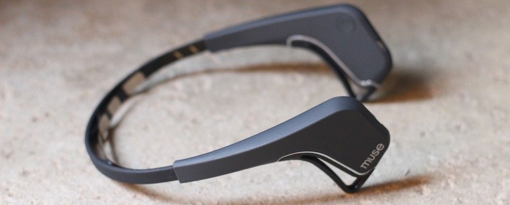 缪斯头带审查和赠品