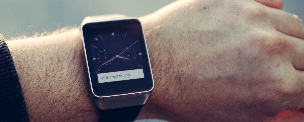 三星Gear Live评论和赠品