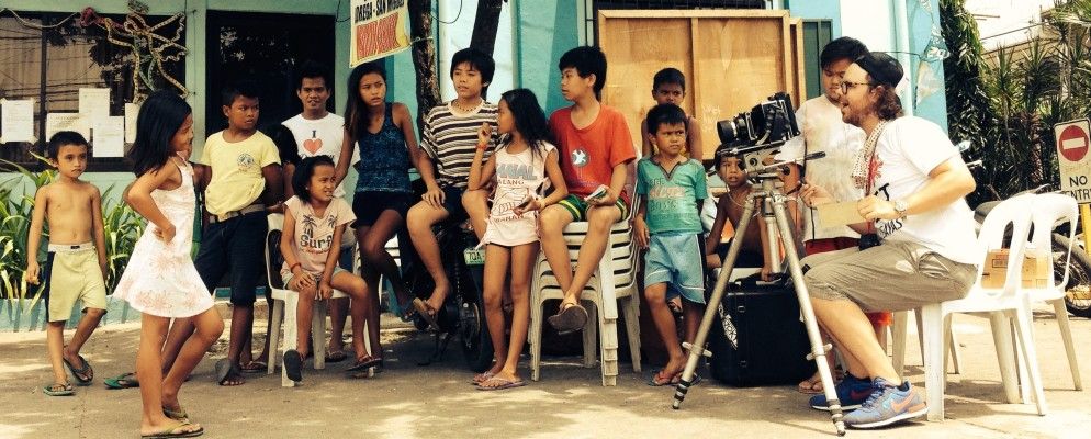 几乎过时的相机如何将光带入灾区