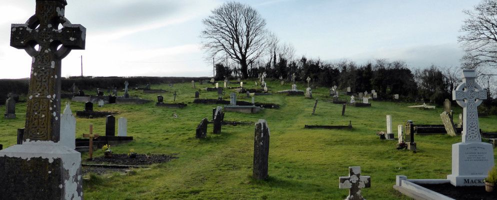 Facebook现在可以让您在死亡时给别人您的帐户