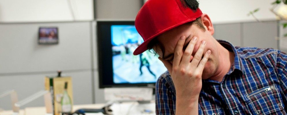 PenGate表示人们很愚蠢，Twitter保护了政客……[科技新闻摘要]