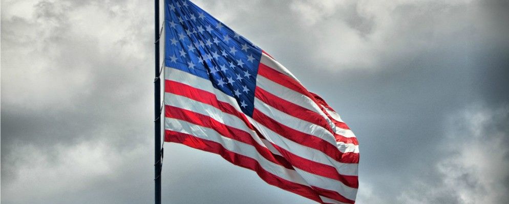 迈克菲竞选亚马逊总裁杀死了消防电话…[科技新闻摘要]