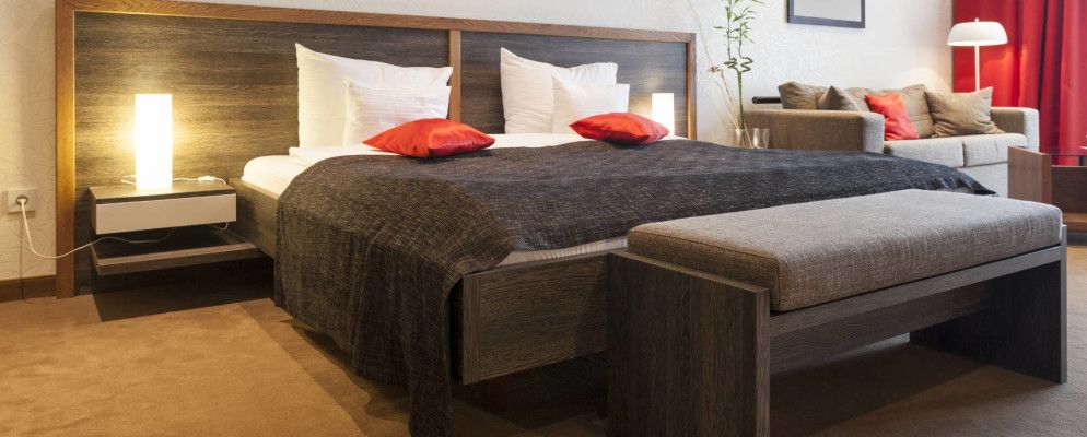 预订住宿地点所需的唯一工具