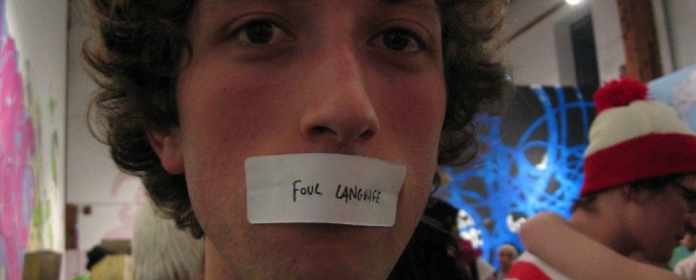 对抗社交媒体审查，检查交通摄像机……[科技新闻摘要]