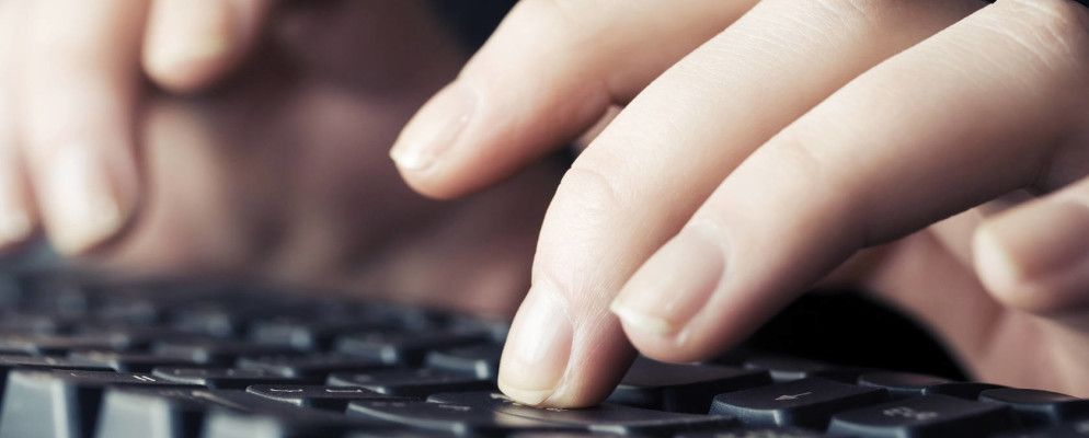 如何在Windows 10中更改键盘重复率和延迟