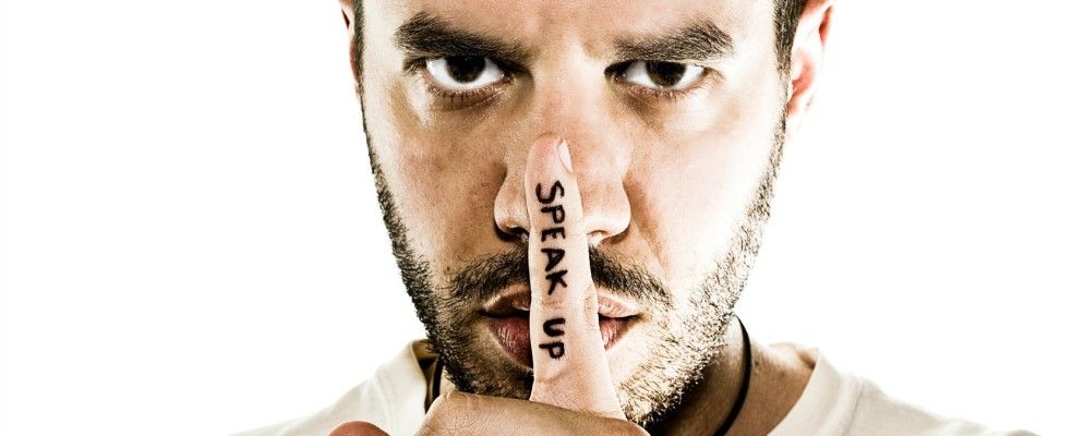 禁止仇恨言论，采用表情符号，向优步致敬... [科技新闻摘要]