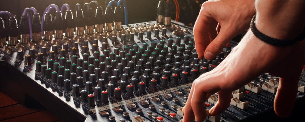 如何在Spotify的移动应用中提高声音质量