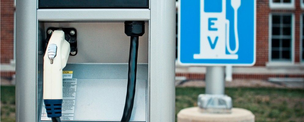 伊隆·马斯克（Elon Musk）淘汰了苹果的电动汽车，Tinder评估了您的需求……[科技新闻摘要]