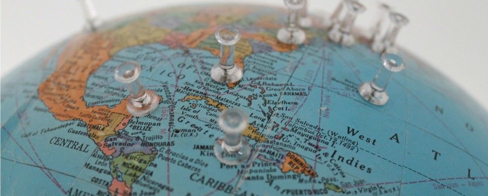 Netflix遍地开花，Oculus定价引发裂痕……[技术新闻摘要]