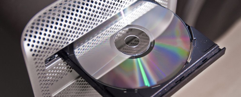 如何使用键盘快捷方式打开或关闭光盘驱动器