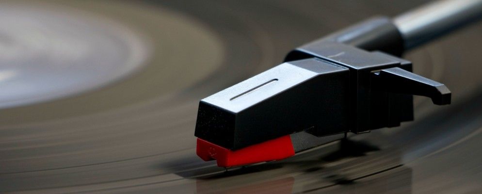 Vinyl Beats Streaming，Tinder找到下任总统…[科技新闻摘要]