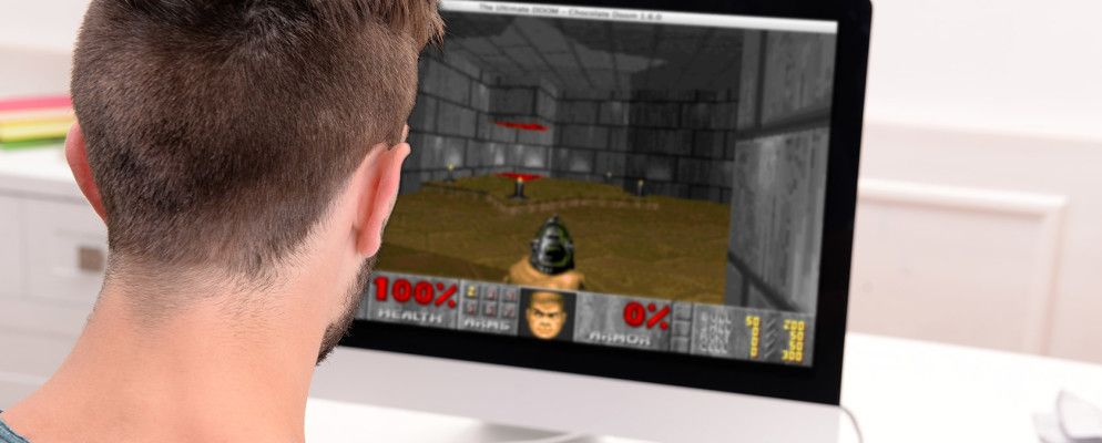 如何在现代计算机上播放经典的90年代射击游戏