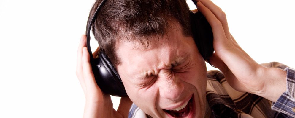 如何在Windows 10中修复过大的USB耳机