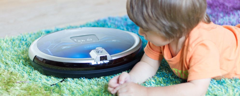 吉斯威S +机器人吸尘器带安全凸轮评测