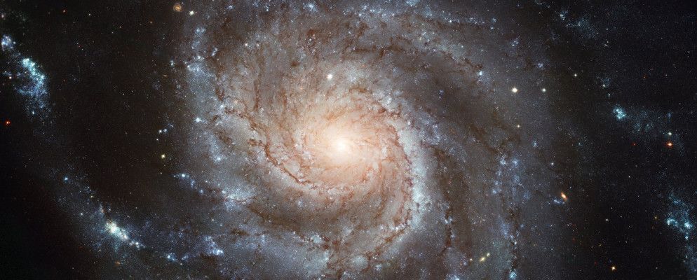 尝试在视觉上像太空飞船一样探索Wikipedia