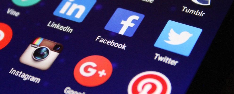 如何在社交媒体和网络上自动阻止令人反感的内容