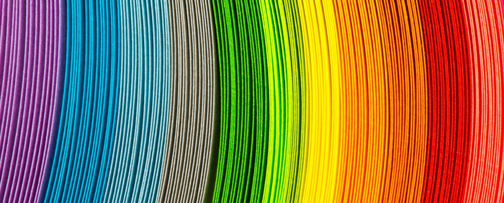 如何在Windows 10中设置白色桌面背景