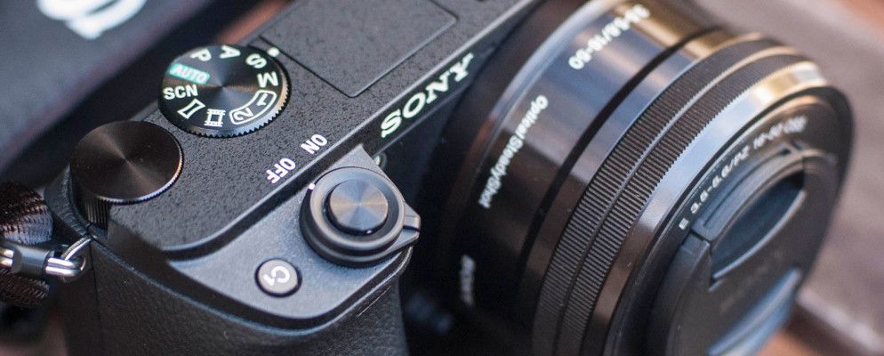 为什么无反光镜相机非常适合街头，坦率和害羞的摄影师