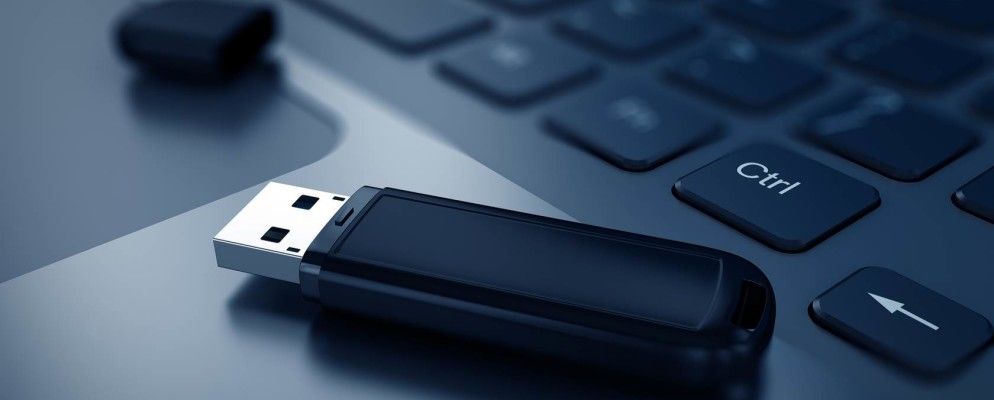 如何在Windows上查看“此PC”中的所有驱动器